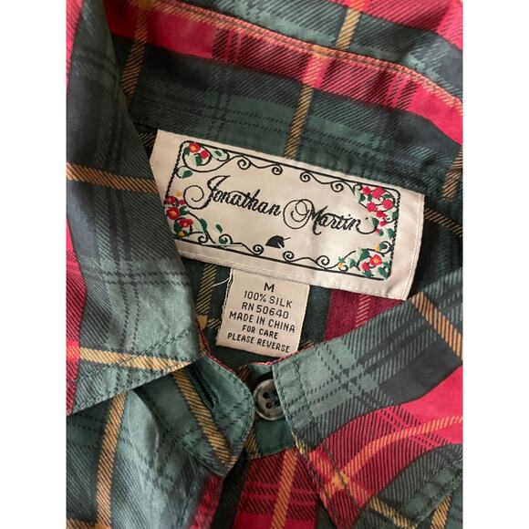 Vintage Jonathan Martin 100% Silk Blouse in red and Green plaid SZ Med - Picture 3 of 7